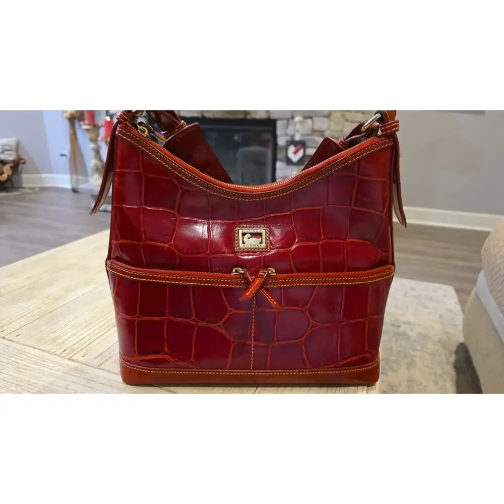Dooney‎ & Bourke Hobo Shoulder Bag Womens Medium Red Zip Top Gold Croco Embossed